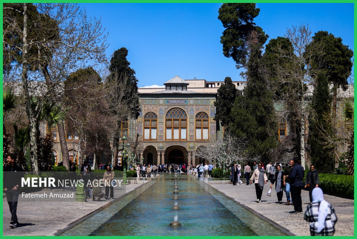 تغییر مسیر ورود به کاخ گلستان در روز سوم آذر
