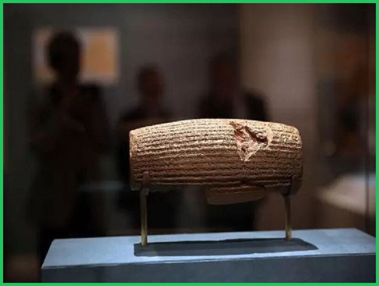 آوازه بلند فرزند ایران؛ کتیبه کوروش، برآمده از بستر فرهنگی ایران است