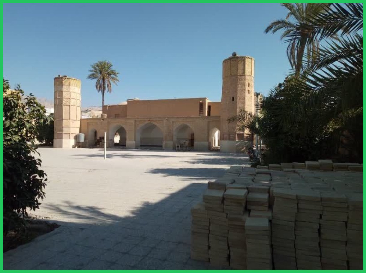 مرمت تنها مسجد تاریخی چهار مناره جهان، در داراب آغاز شد