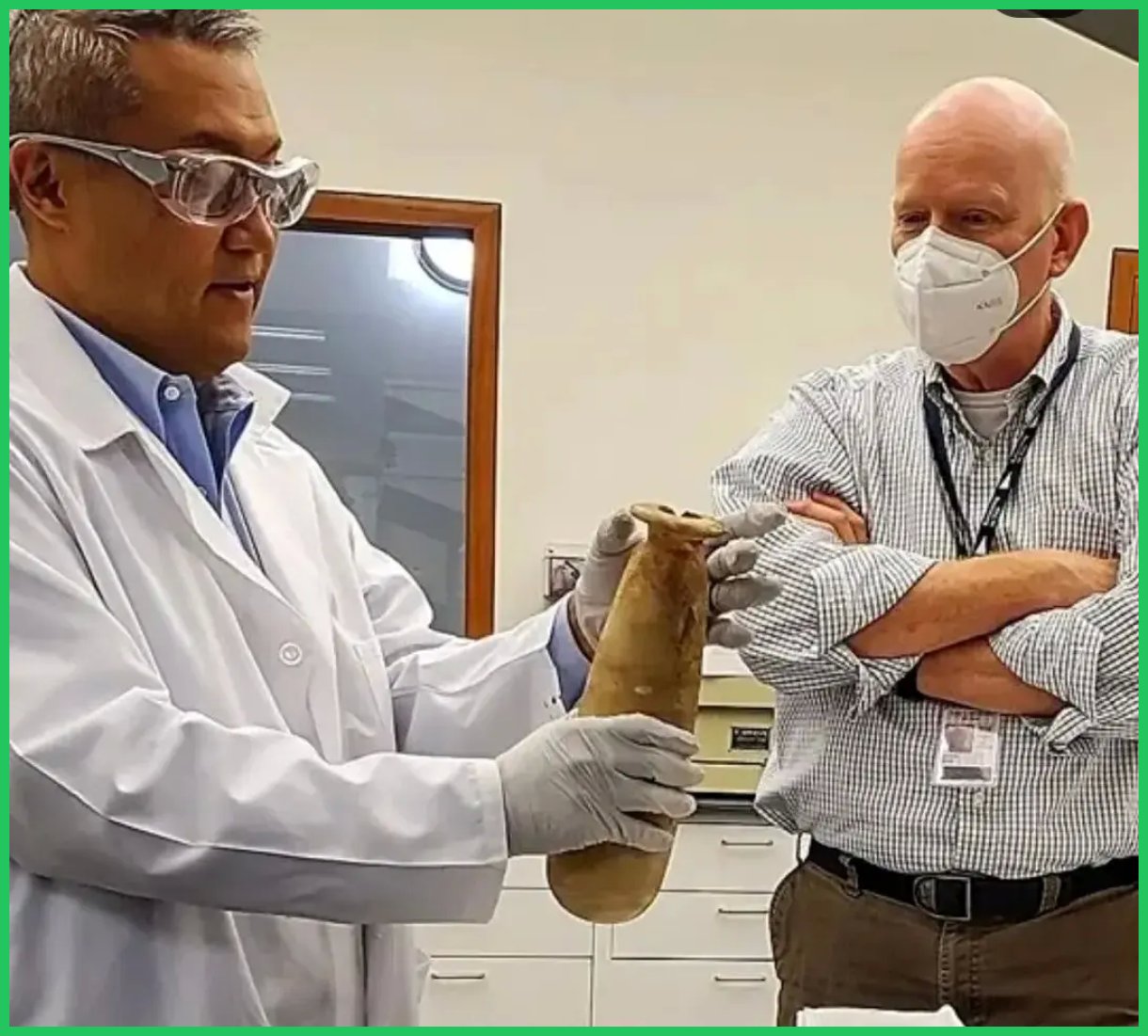 کشف کوزه باستانی حاوی مواد مخدر در مصر!