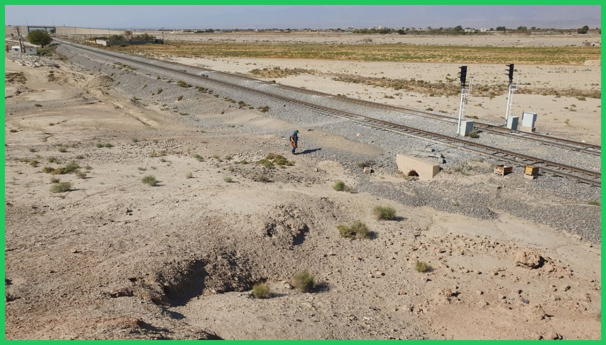 جابجایی ریل راه‌آهن از جوار «تپه حصار دامغان»