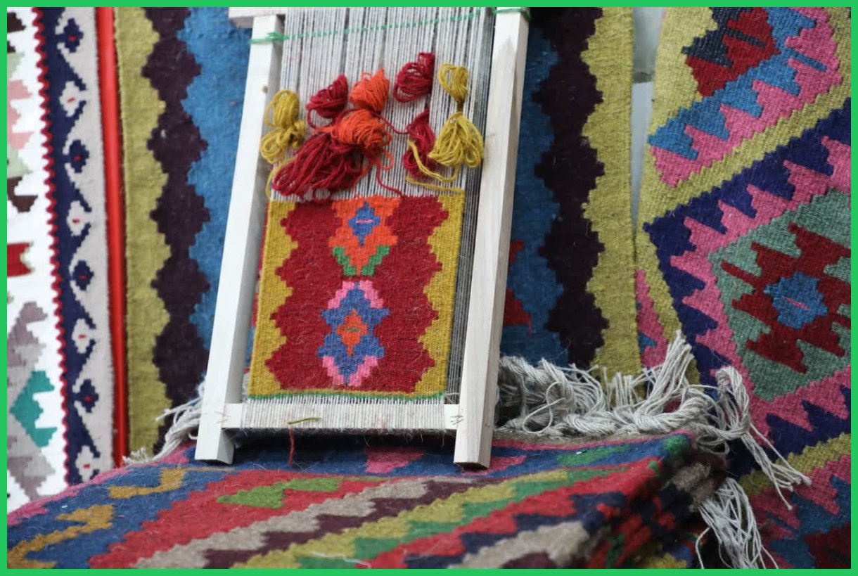 شهر ملی «گلیم ورنی عنبران» و چشم‌انداز جهانی‌شدن آن