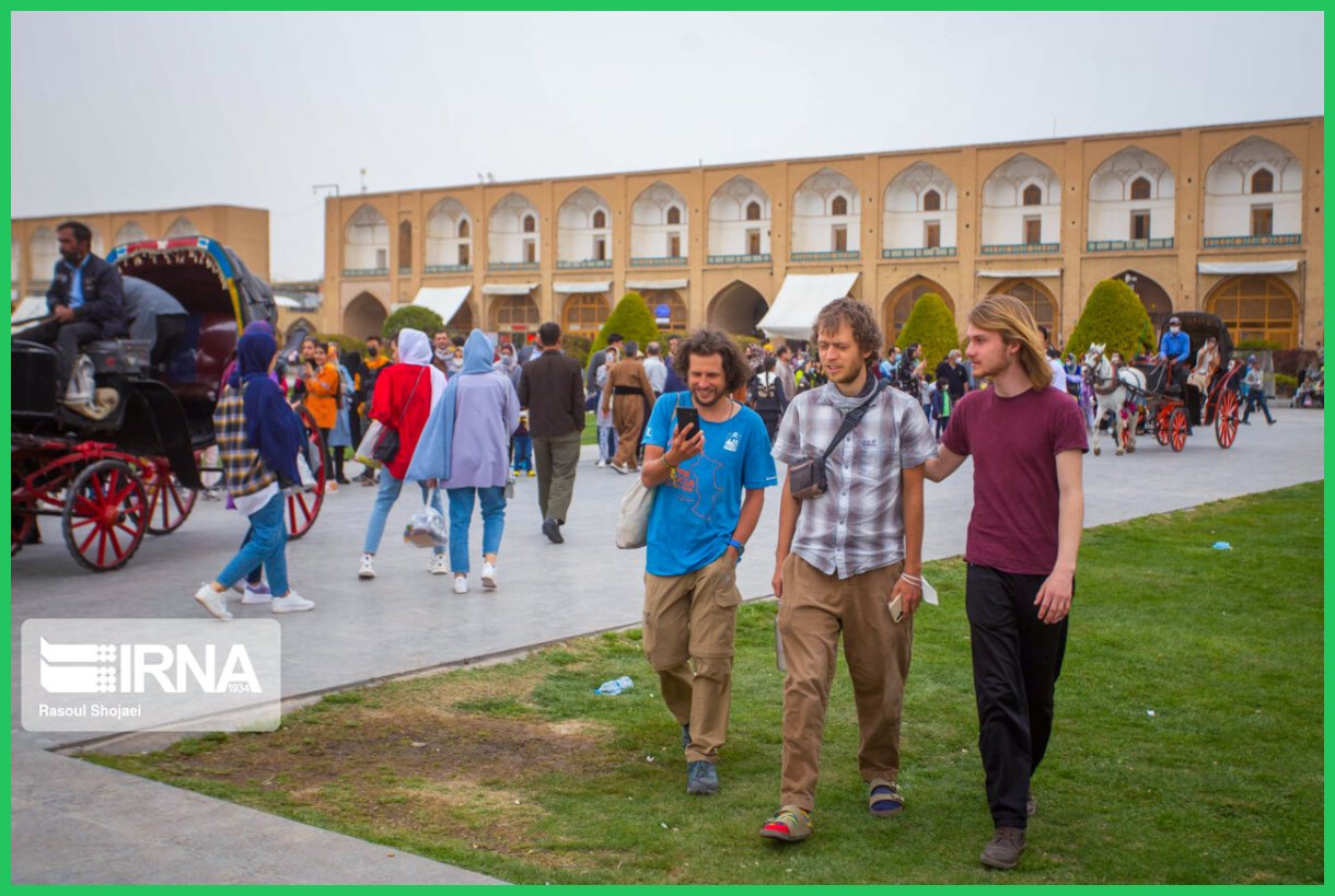 دیپلماسی ایران با بیش از ۳۰ کشور؛ گامی در مسیر جذب ۱۵ میلیون گردشگر خارجی